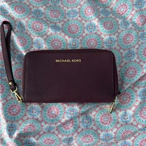 Micahel kors wallet